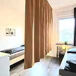 Appartement Modernes Mit Einzelbetten & Wlan & Kostenlosen Parkplaetzen & Voll Ausgestattet In