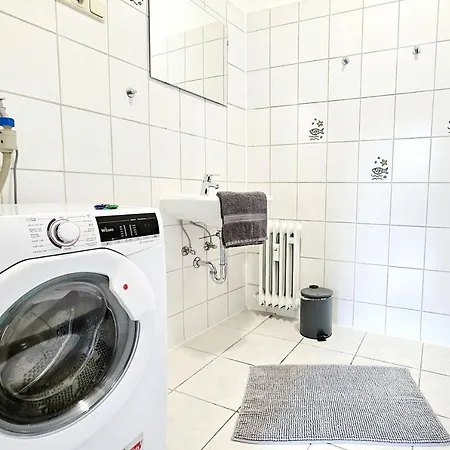 Monteurwohnung! Modernes Mit Einzelbetten & Wlan & Kostenlosen Parkplaetzen & Voll Ausgestattet In - Alt 01 Und 02 아파트 알테나