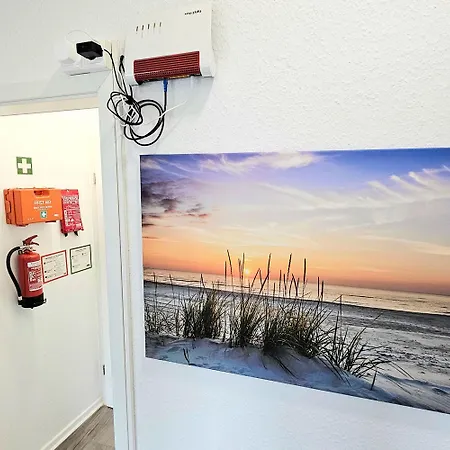 아파트 Monteurwohnung! Modernes Mit Einzelbetten & Wlan & Kostenlosen Parkplaetzen & Voll Ausgestattet In - Alt 01 Und 02 알테나