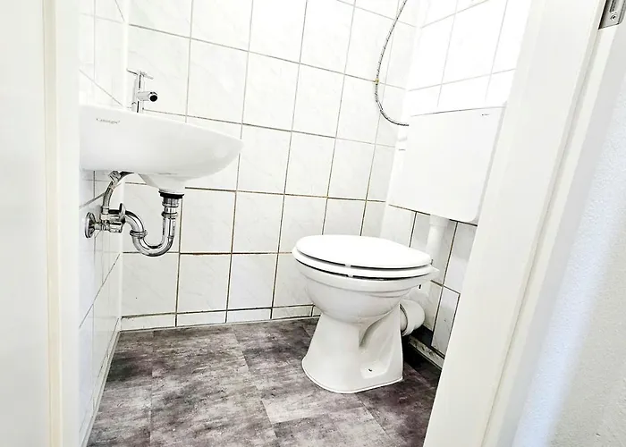 Modernes Apartment Mit Einzelbetten & Wlan & Kostenlosen Parkplaetzen & Voll Ausgestattet In Altena אלטנה